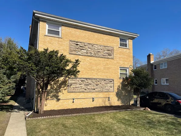 229 S Hale St, Addison, IL 60101