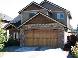 1250 SW Wheeler Pl, Bend, OR 97702