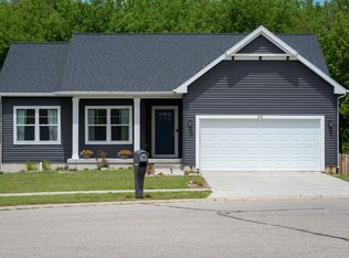 258 Ruby Ct, Alma, MI 48801