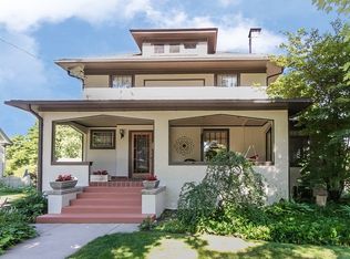 265 Hamilton Ave, Elgin, IL 60123