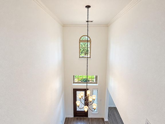 3rd image of 17223 Fable Springs Ln