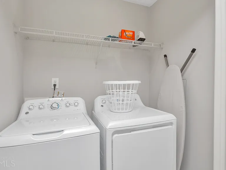7267 Crestside Dr — Photo 19