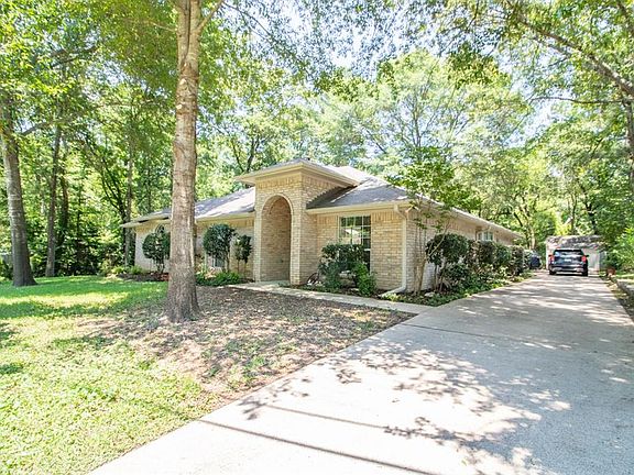 2nd image of 15142 Country Acres Dr