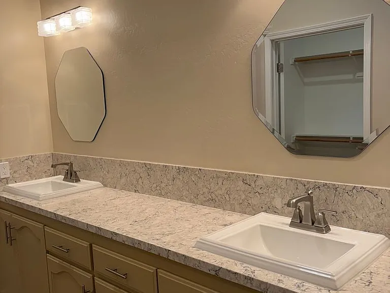 624 Jasmine Parke Dr — Photo 14