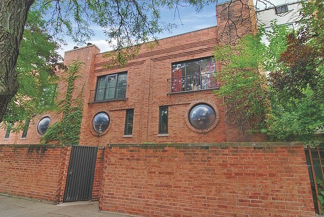 Building Photo
