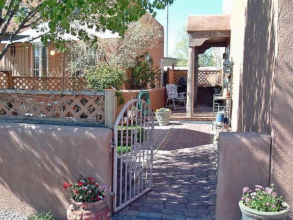 Entry to front courtyard.