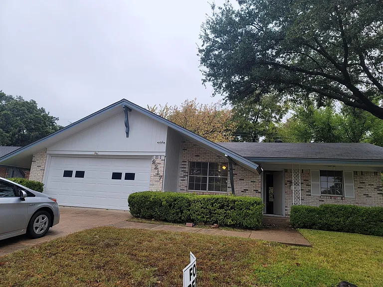 2217 Druid Dr — Photo 1