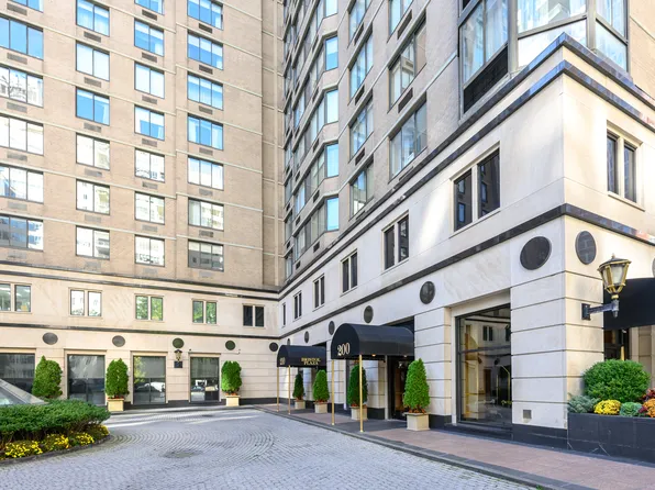 200-210 East 65th Street image 14 of 15