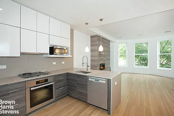 Rented by Brown Harris Stevens | media 1