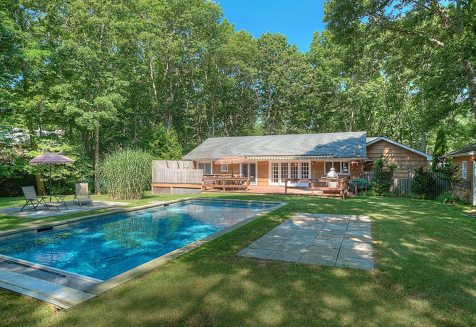 1st image of 8 Partridge Dr