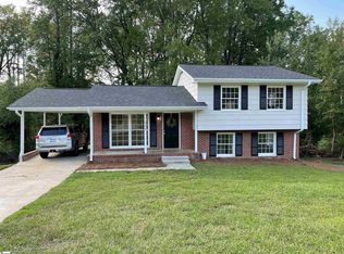 111 Montclair Rd, Mauldin, SC 29662