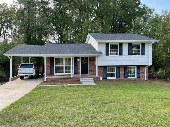 111 Montclair Rd, Mauldin, SC 29662