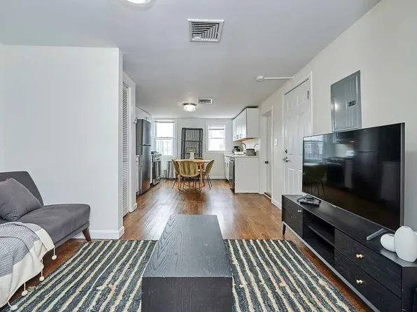 241 E St #2, Boston, MA 02127