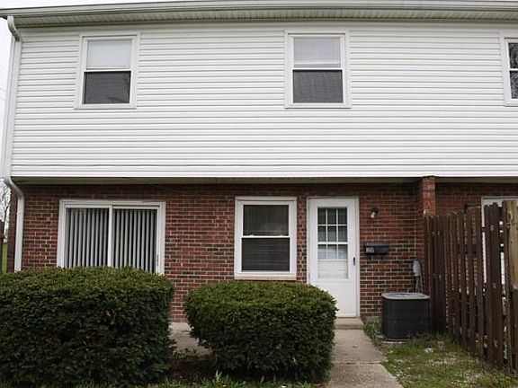 2nd image of 1615 Winfield Park Dr