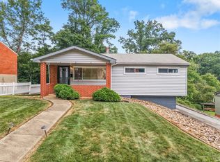 130 Mardi Gras Dr, Pittsburgh, PA 15239