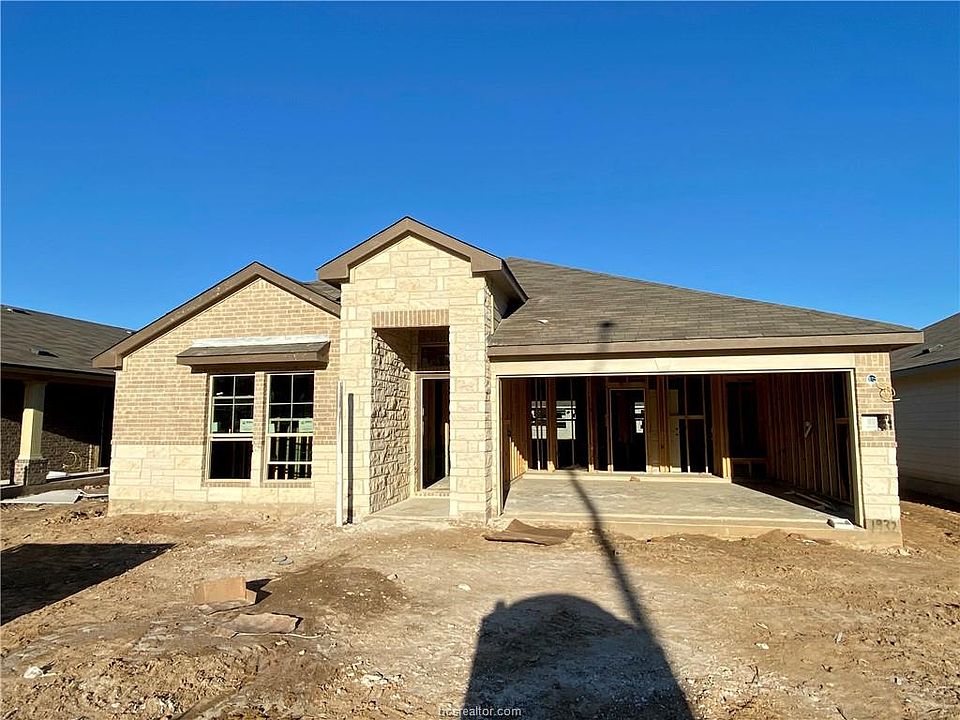 1st image of 1932 Thorndyke Ln