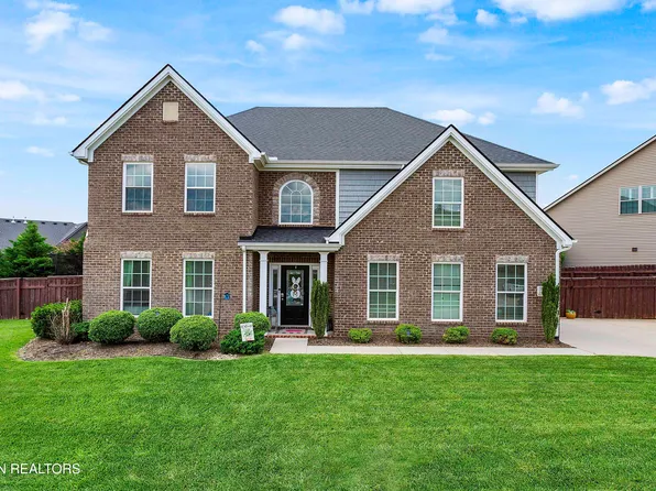 2515 Timber Highlands Ln, Knoxville, TN 37932