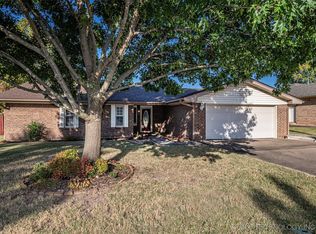 1311 Willow Brook St, Ada, OK 74820
