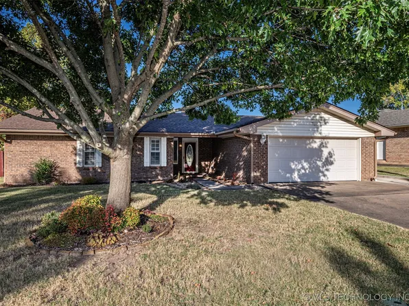 1311 Willow Brook St, Ada, OK 74820
