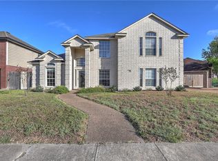 7417 Lake Micala Dr, Corpus Christi, TX 78413