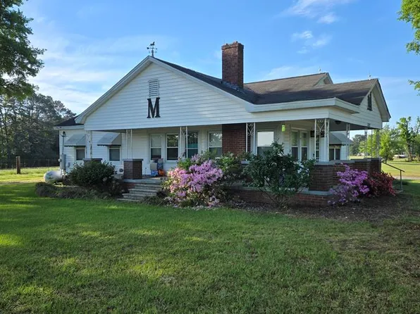 1302 Champion Ferry Rd, Gaffney, SC 29341