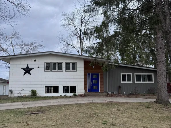 2110 North St, Milford, MI 48380