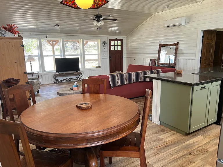 Appaloosa Dr — Photo 2