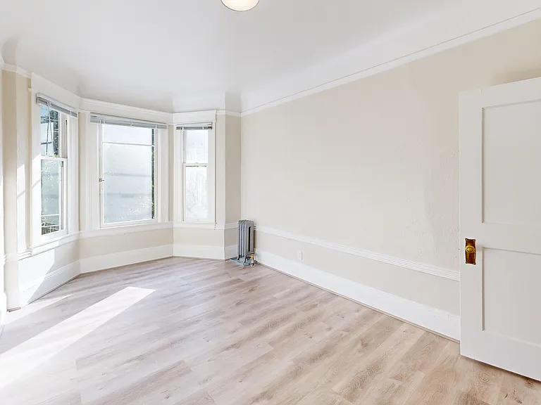 1401 Jones Street — Photo 1