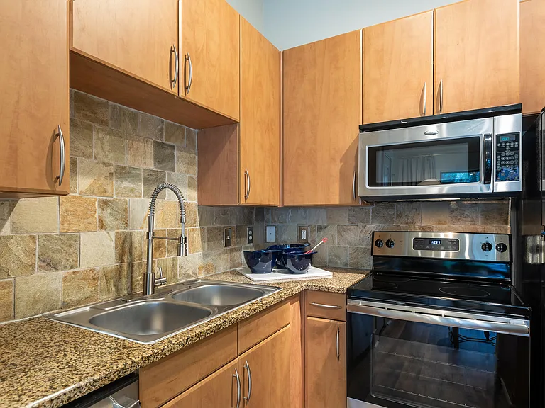 West 18th Lofts — Photo 46