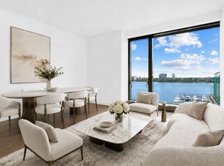 500 W 18th St #11B, New York, NY 10011