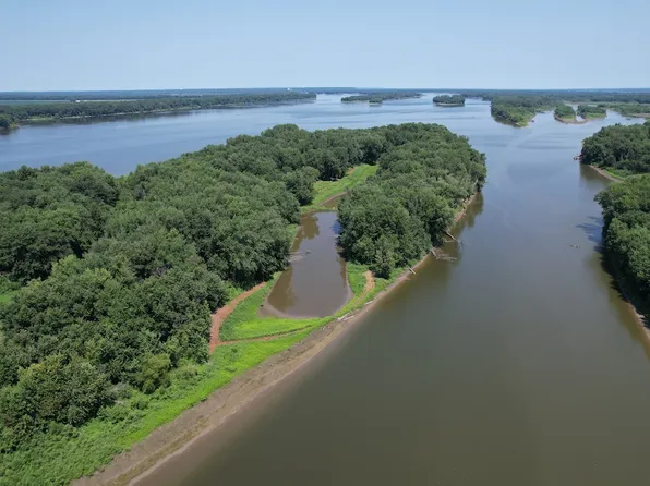 1 Mississippi Riv, Lomax, IL 61454