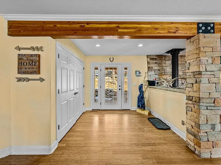 700 Blue Ridge Dr — Photo 20