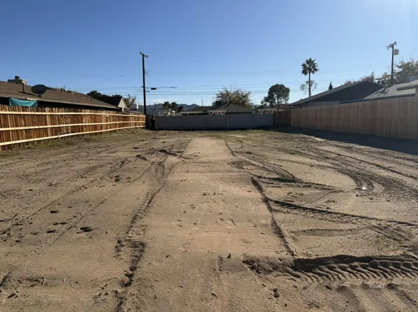 Commercial, Ridgecrest, CA 93555