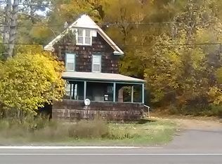 21018 Royce Rd, Hancock, MI 49930