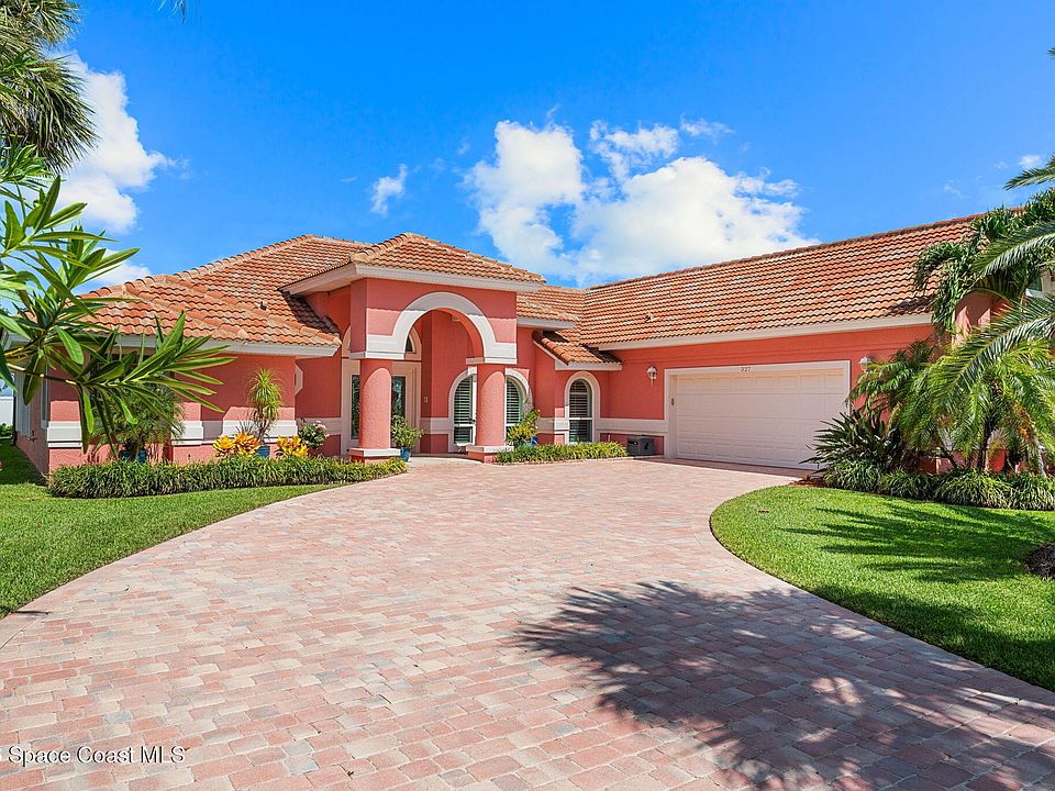 1st image of 327 Island Dr