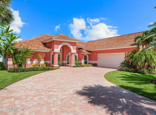327 Island Dr, Melbourne Beach, FL 32951