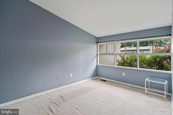 4735 Parkman Ct — Photo 11