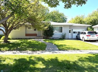 1107 17th St S, Moorhead, MN 56560