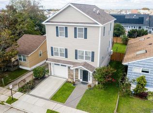 48 Kent Rd, Island Park, NY 11558