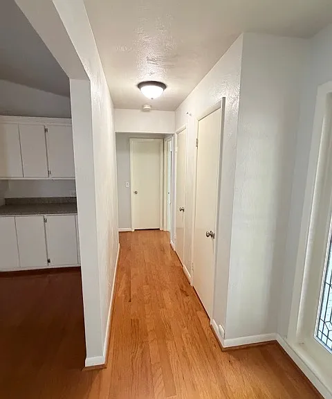 2406 W 10th Ave — Photo 9
