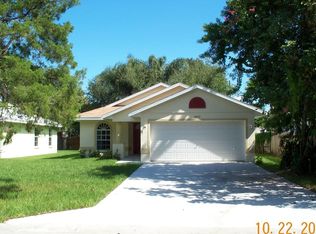 4007 Fargo St N, Saint Petersburg, FL 33714