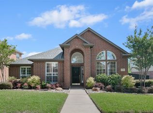 2729 Vista Bluff Blvd, Lewisville, TX 75067