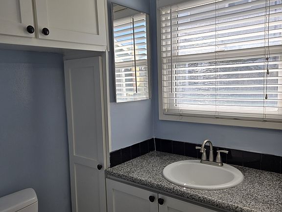 5th image of 4765 Opal Cliff Dr #B