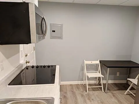 555 Leland Ave #1 — Photo 7