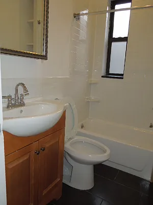 Sold by Washington Realty Corp. | media 19
