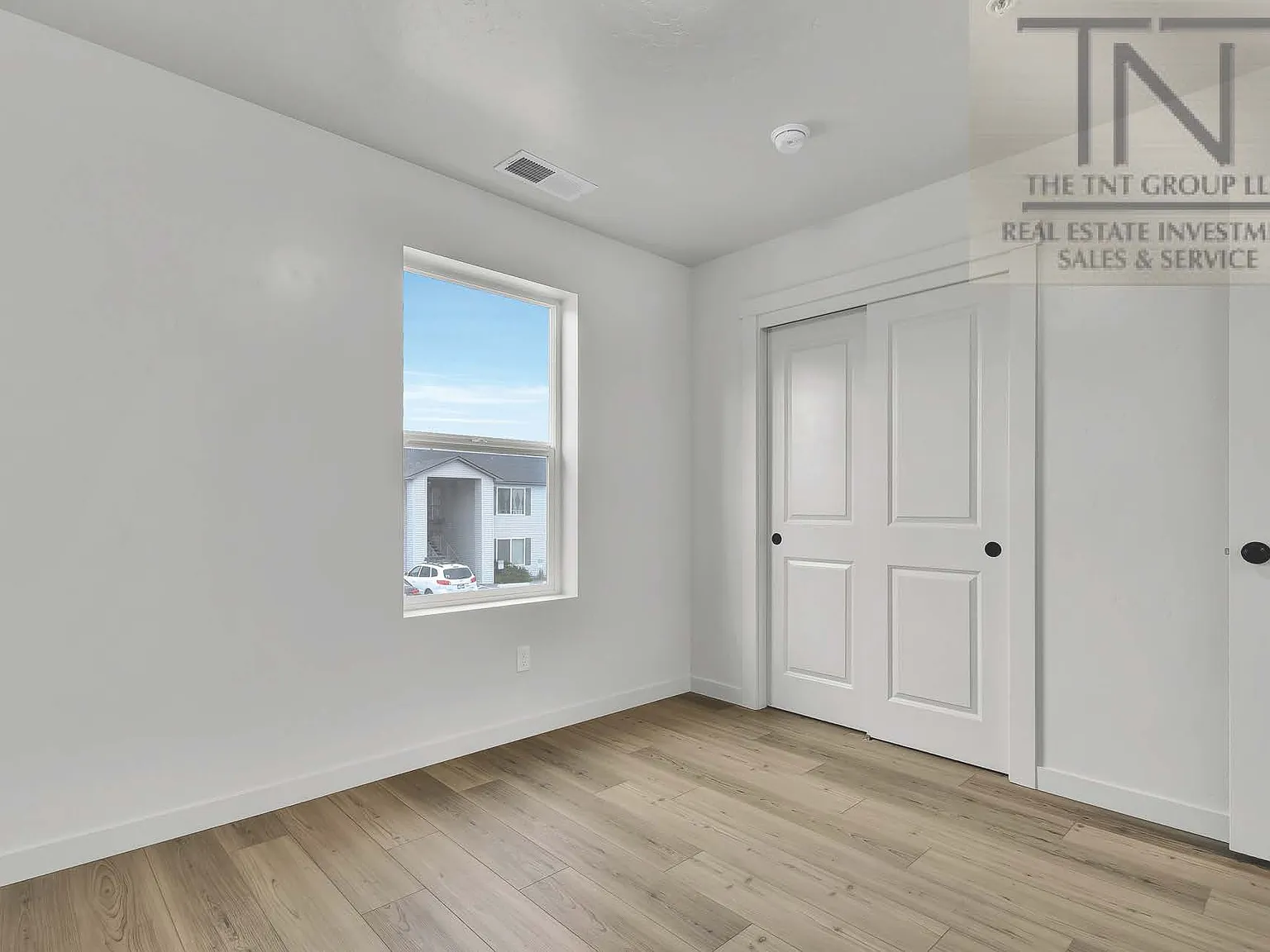 3 bed, 1200 sqft, $1,650 — Photo 2
