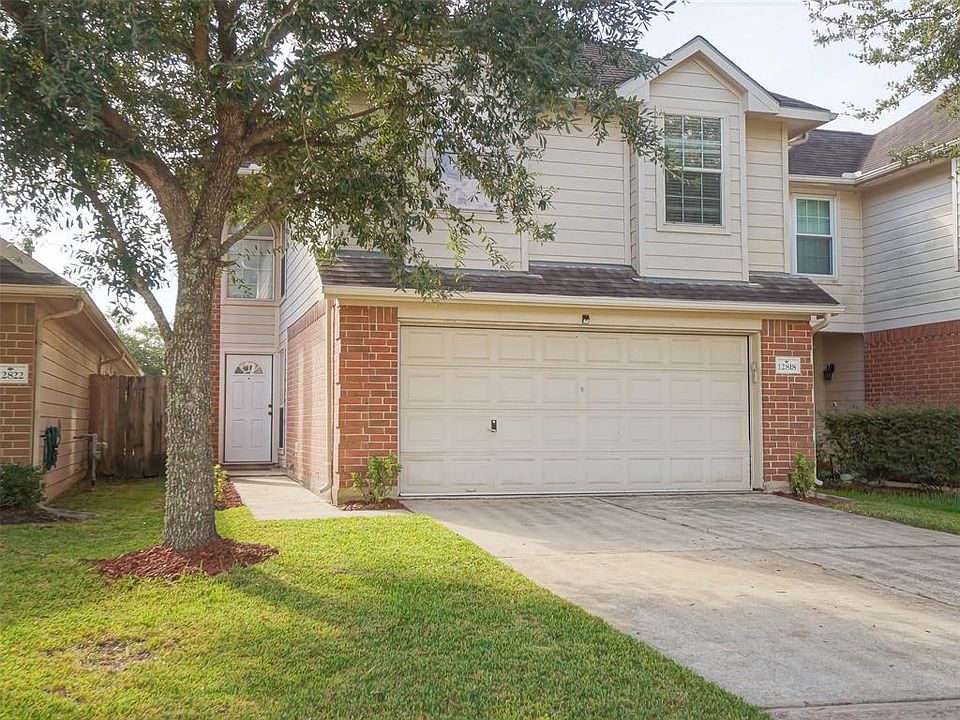 1st image of 12818 Glorywhite Ct