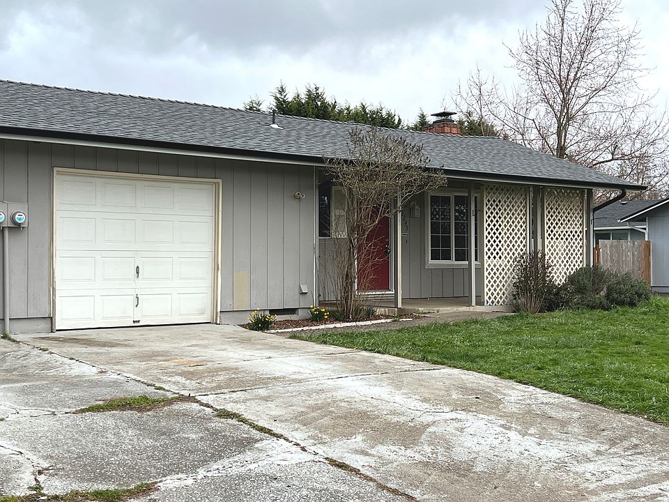 1st image of 2295 Golden Gardens St