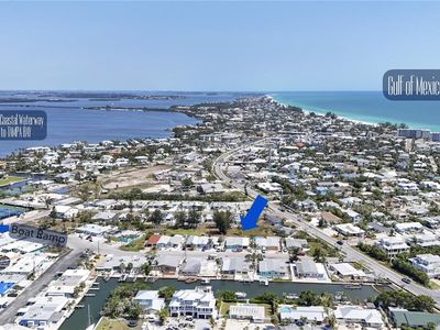 407 63rd St, Holmes Beach, FL, 34217