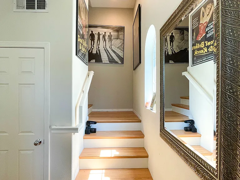 710 S San Fernando Blvd #101 — Photo 6